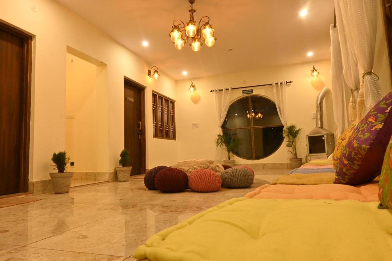 The Bunker House Hotel Chopta ภายนอก รูปภาพ
