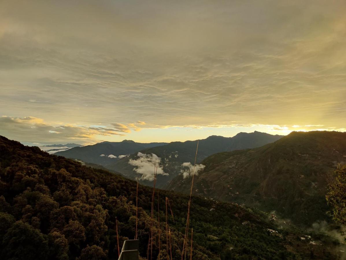 The Bunker House Hotel Chopta ภายนอก รูปภาพ